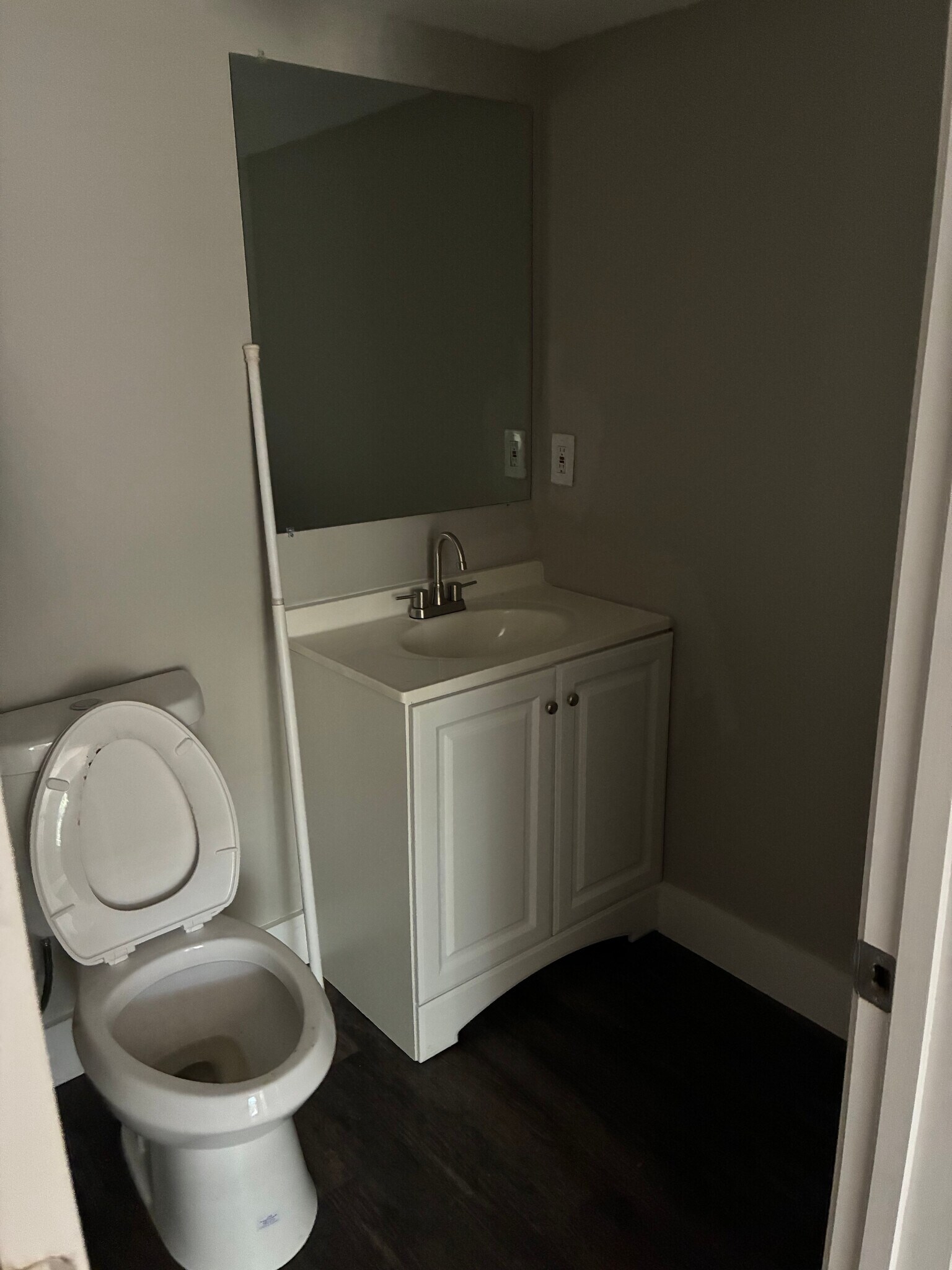 Building Photo - Room in Townhome on Terrace Trail