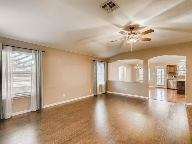 Building Photo - 3676 Spring Canyon Trail