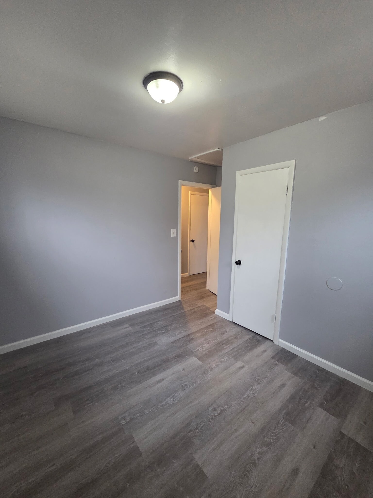 Building Photo - 3706 Providence St