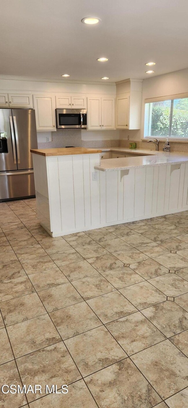 Building Photo - 2165 Crespi Ln