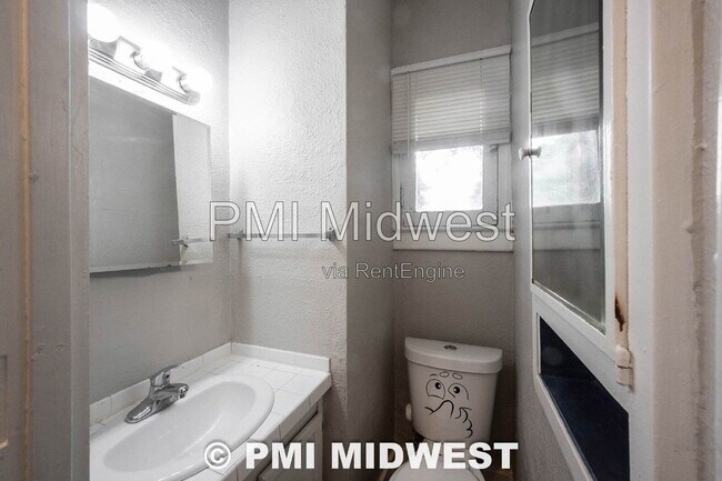Building Photo - 3505 N Pennsylvania St