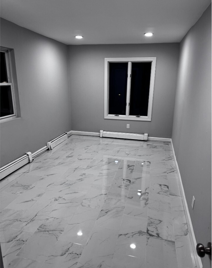 Building Photo - 23 Holden St