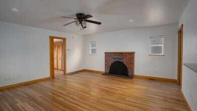 Building Photo - 524 A Juniper