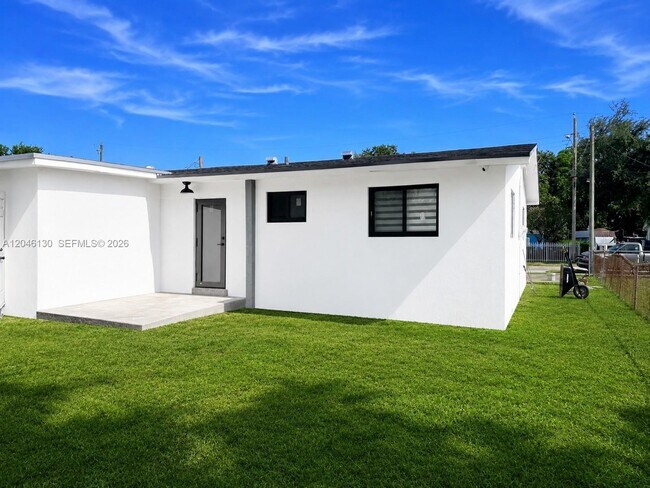 Building Photo - 1855 NW 93rd Terrace