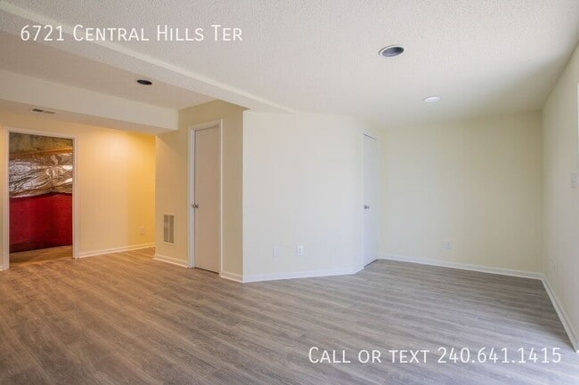 Building Photo - 6721 Central Hills Terrace