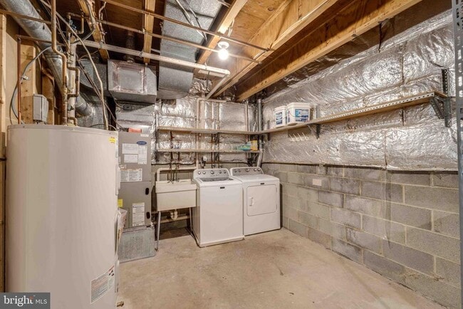 Building Photo - 7713 Bristol Square Ct