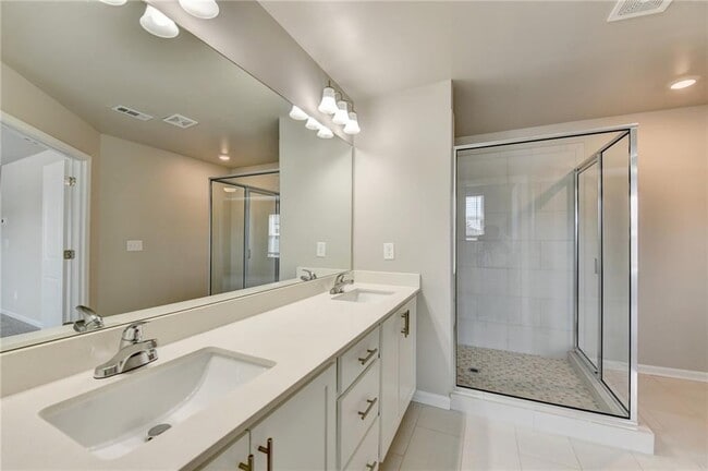 Building Photo - 5595 Rock Place Ct