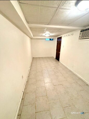 Building Photo - 48 Gates Ave