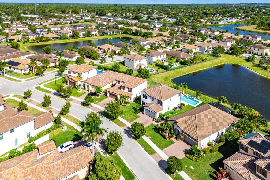 Building Photo - 3234 Klays Ct