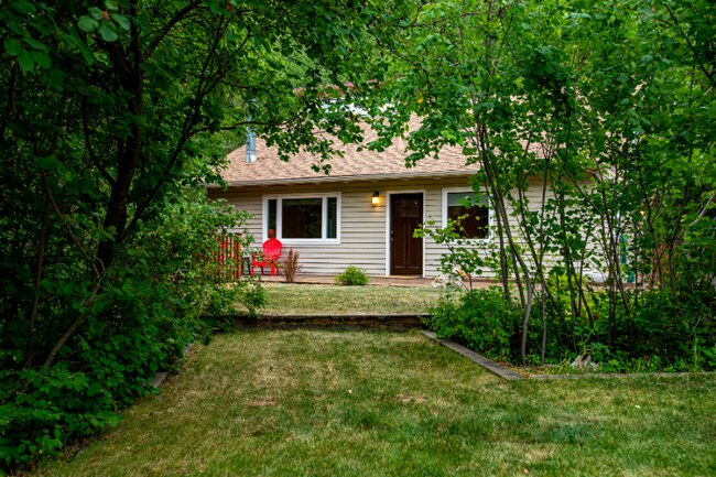Building Photo - 1855 4 Wheel Dr