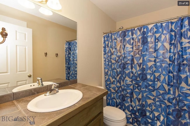 Building Photo - 4 Bedroom Home in River Rock