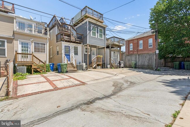 Building Photo - 1228 Patapsco St