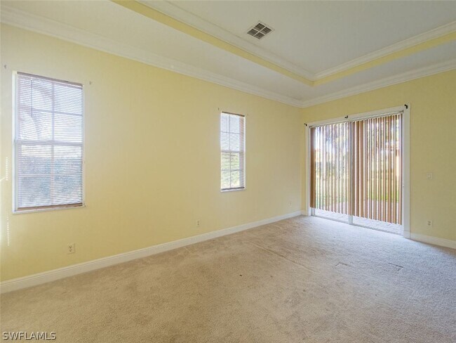 Building Photo - 6139 57th Ct