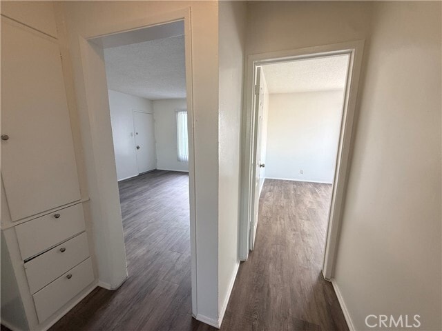 Building Photo - 1036 W 95th St