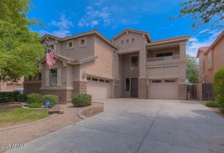 Building Photo - 1215 W Dana Dr