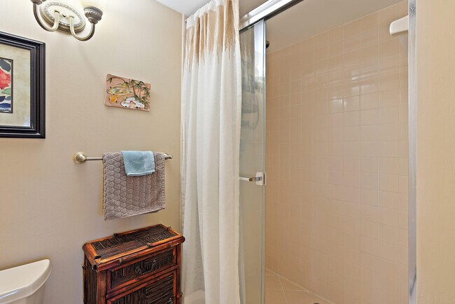 Building Photo - 701 Seafarer Cir