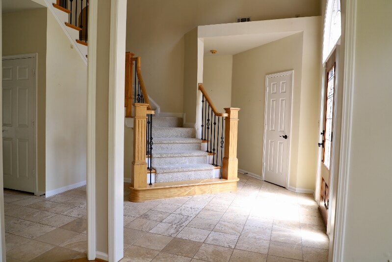 Building Photo - 11395 Vedrines Dr