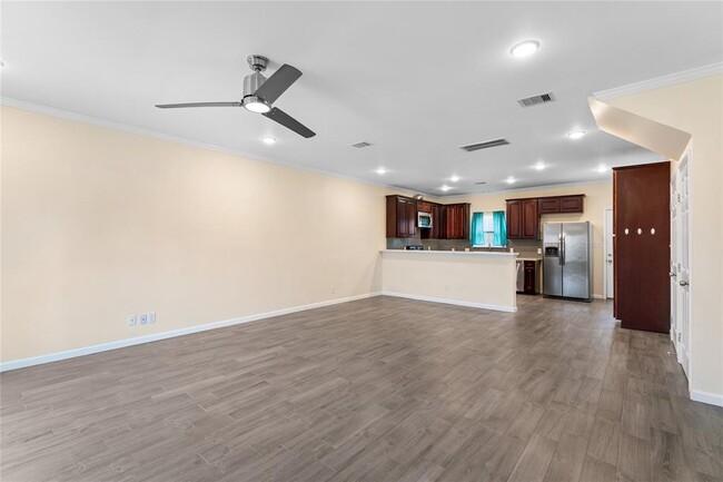 Building Photo - 16922 Glenheath St
