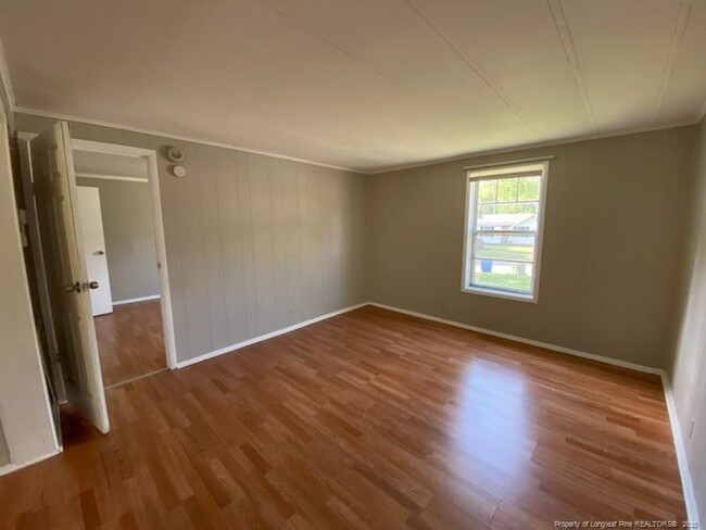 Building Photo - 618 Dashland Dr