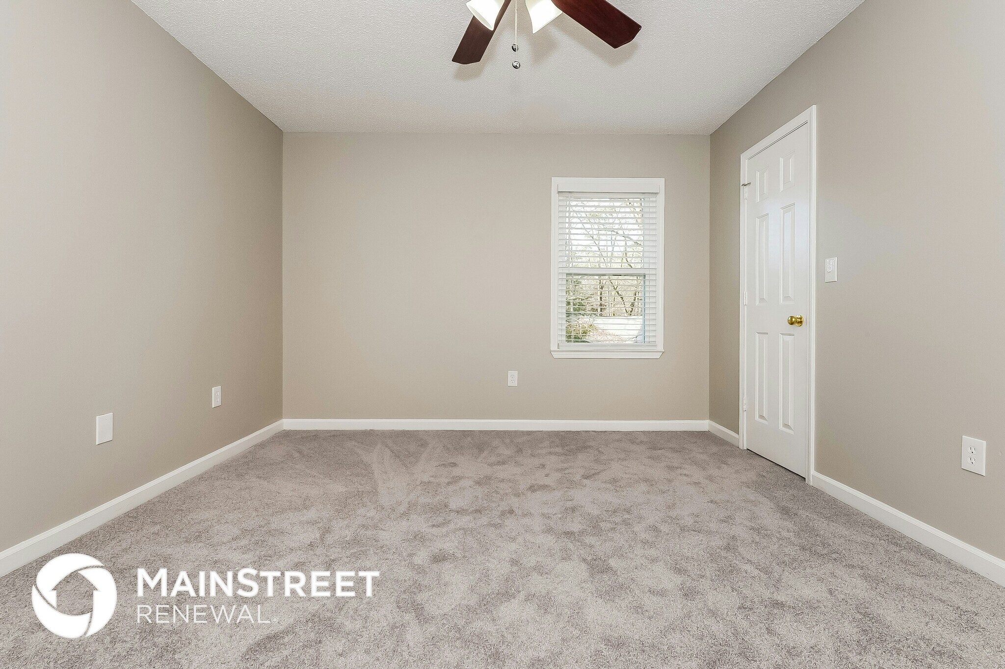 Building Photo - 105 Vesta Ct