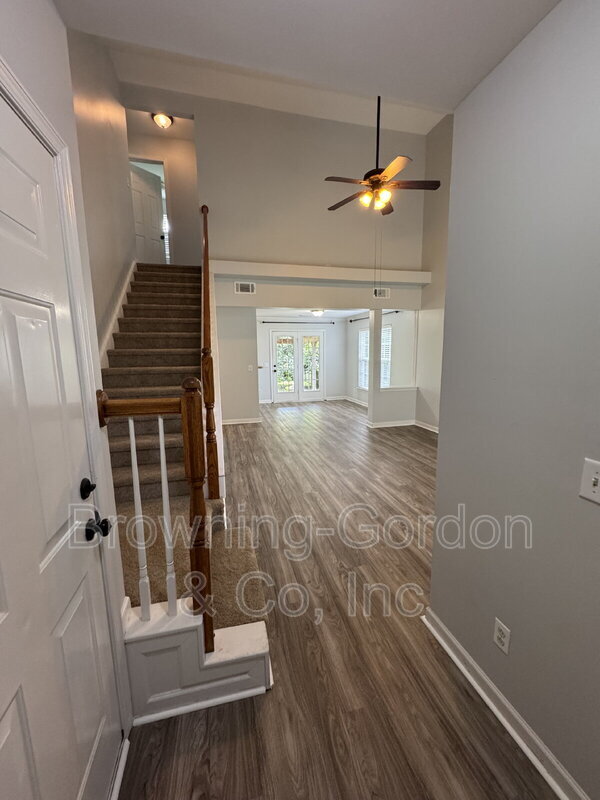 Building Photo - 212 Claybrook Ln