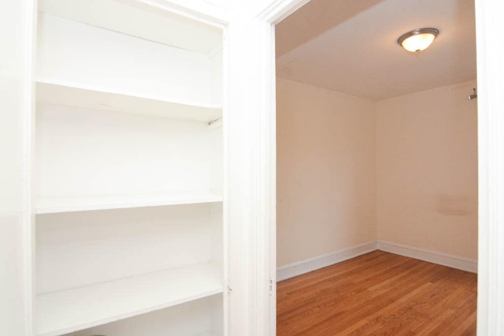 Building Photo - 2651 N Spaulding Ave