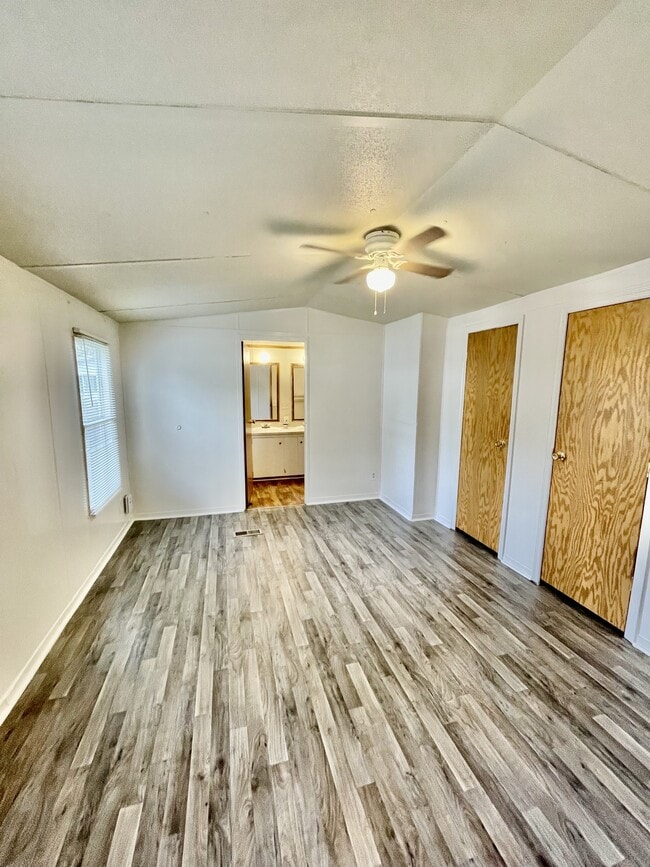 Building Photo - 264 Stockton St