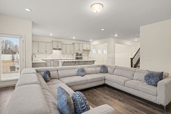 Building Photo - 162 Aspire Cir