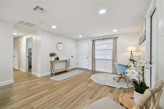 Building Photo - 1411 Coppertree Dr