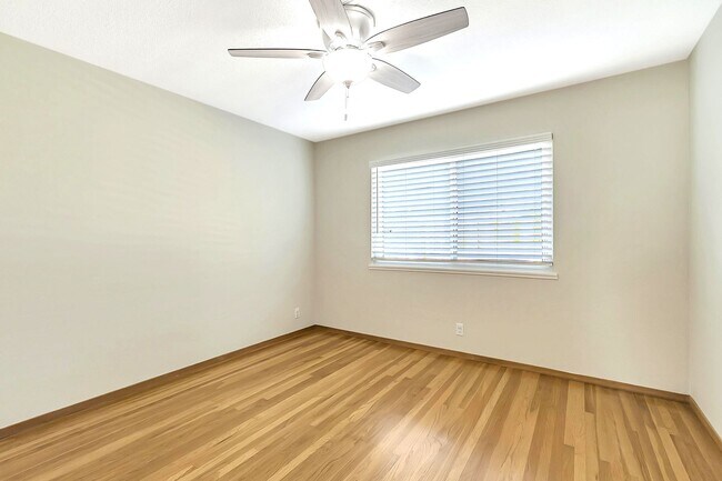 Building Photo - Charming Single-Family Home in Convenient San Jose Location!
