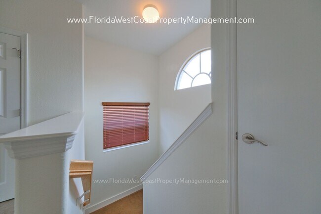Building Photo - 12810 Daisy Pl