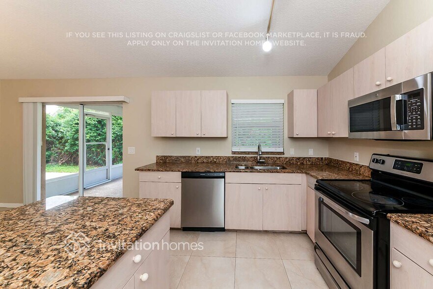 Building Photo - 7348 Linden Ln