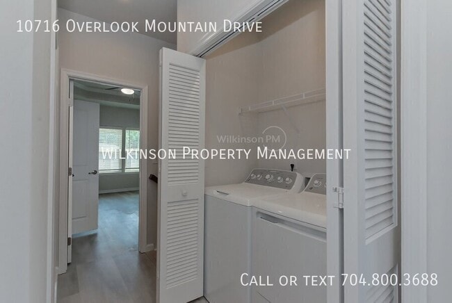 Building Photo - 10716 Overlook Mountain Dr