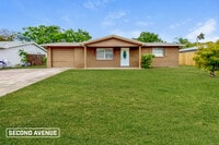 Building Photo - 4847 Elmwood St