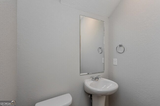Building Photo - 55 Tamalynn Trl