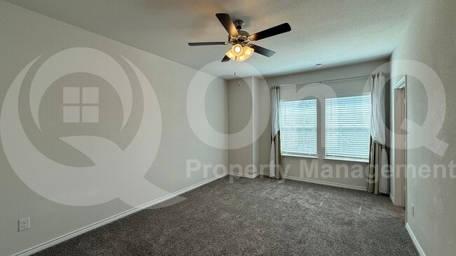 Building Photo - 2141 Steer Creek Pl