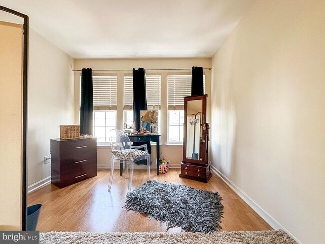 Building Photo - 14358 Haysickle Ct