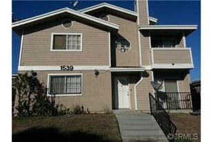 Building Photo - 1539 W 206th St