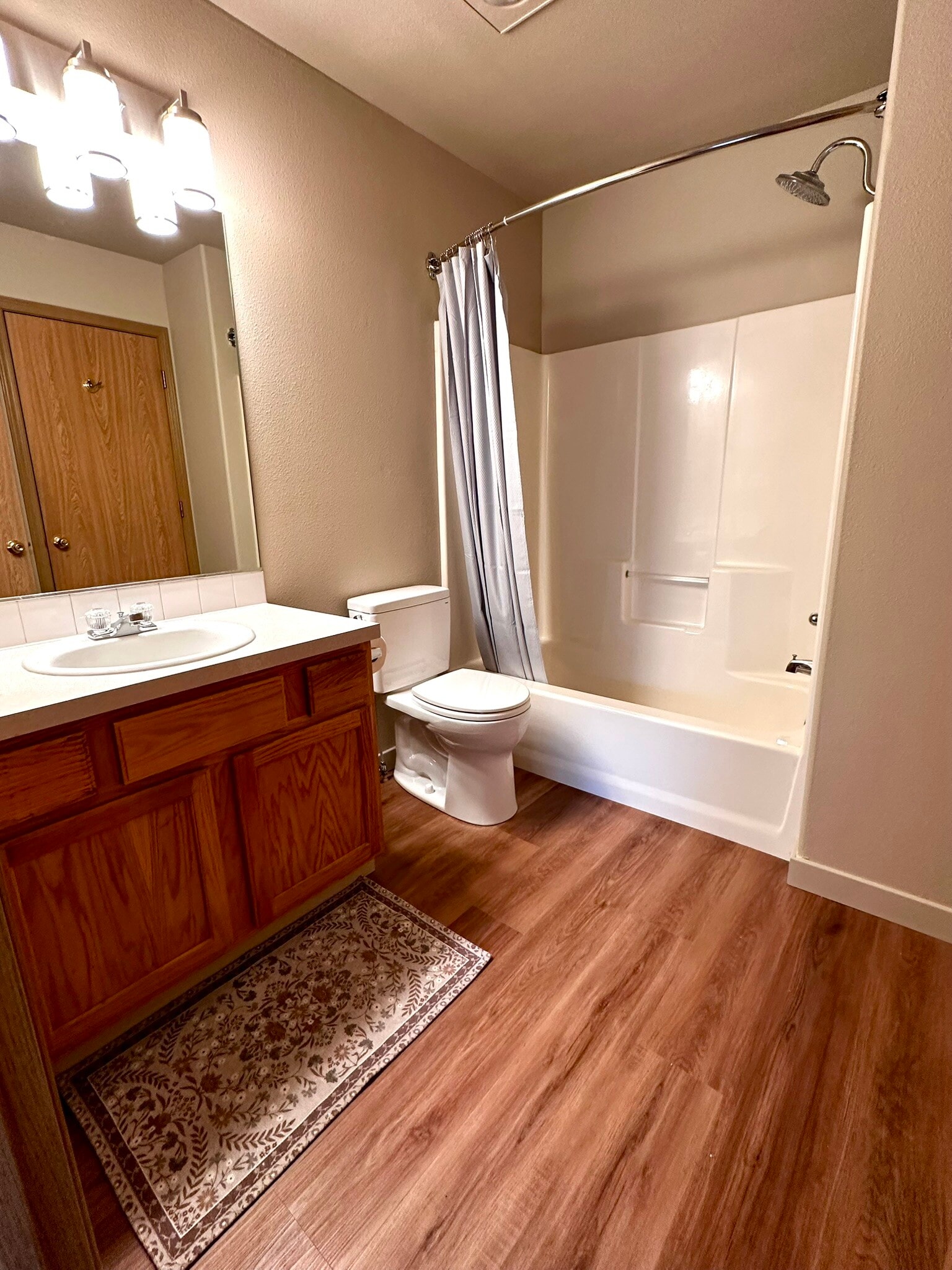 Building Photo - 3312 SE Concord Rd