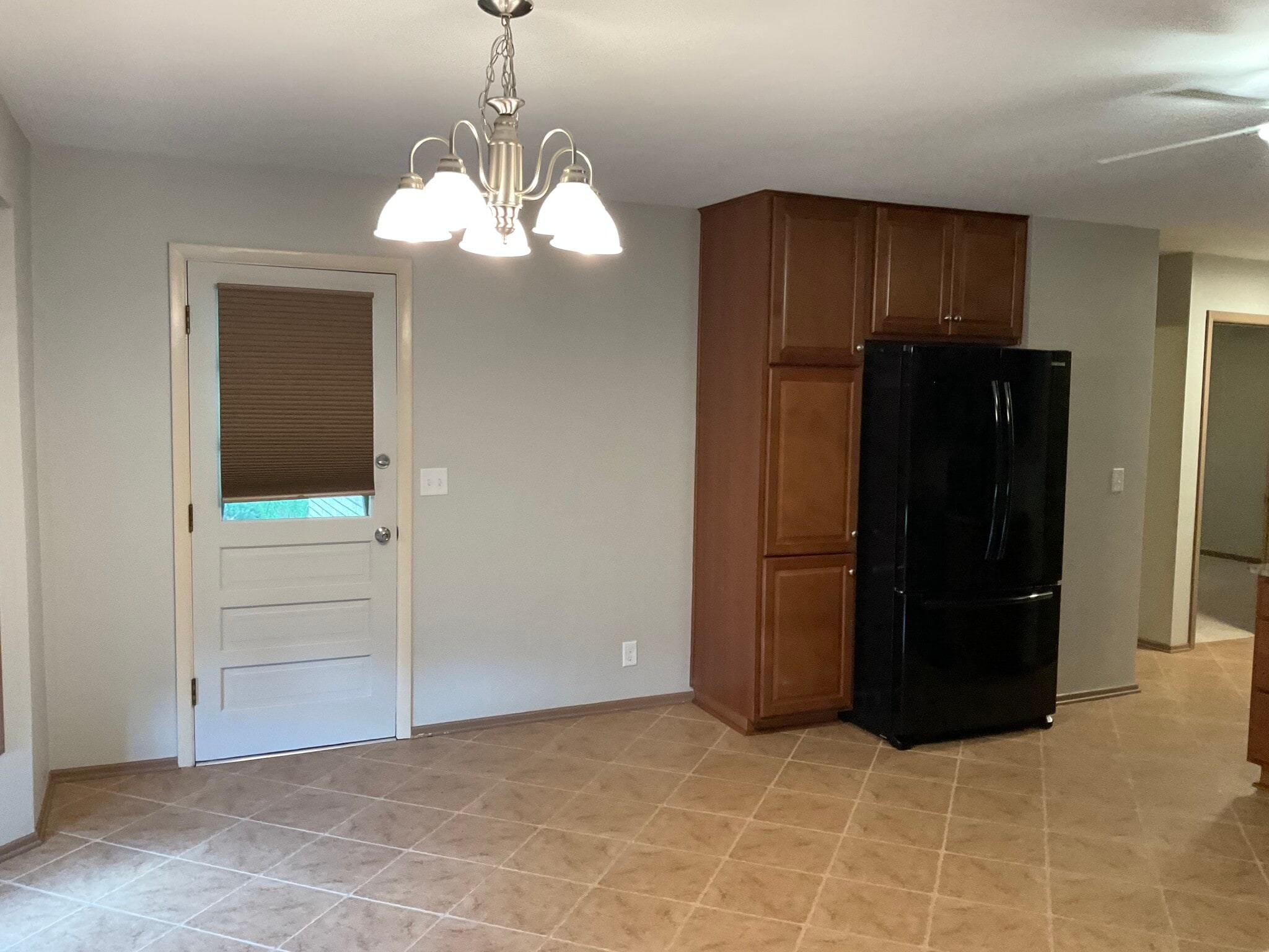Door to covered patio - 419 Peachtree Cir