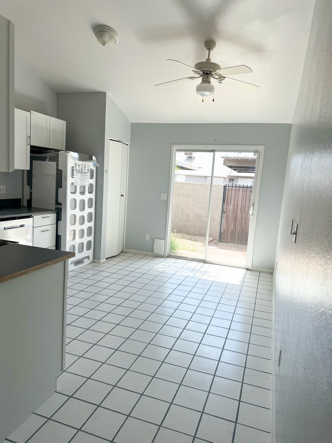 Building Photo - $1,400/mo