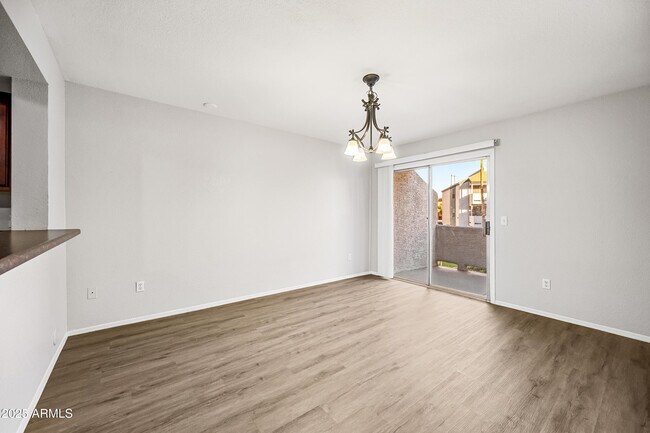 Building Photo - 1331 W Baseline Rd