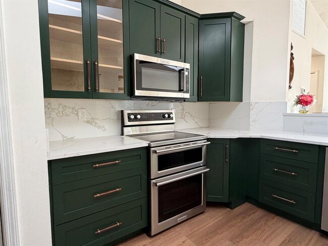 Building Photo - 8640 8th St