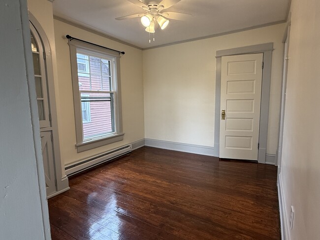 Dining Room - 38 Glenwood Blvd