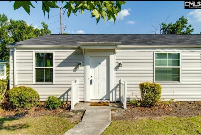 Primary Photo - 320 S Beltline Blvd