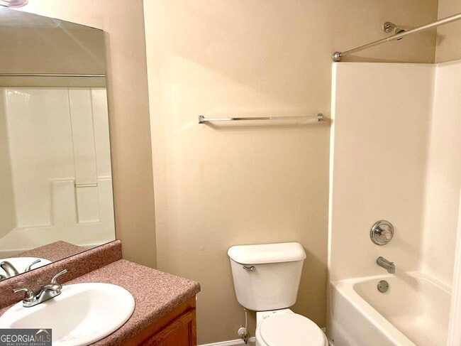 Building Photo - 448 Townsend Bend