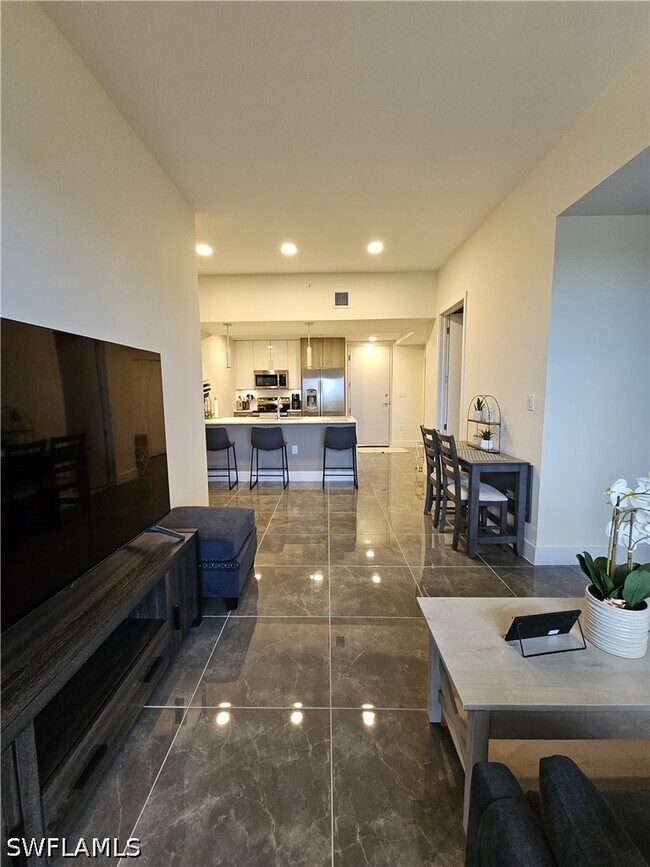 Building Photo - 26589-610 Rosewood Pointe Dr