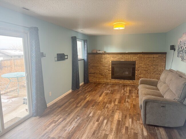 Building Photo - Single Family 3 Bedroom Home in Briargate