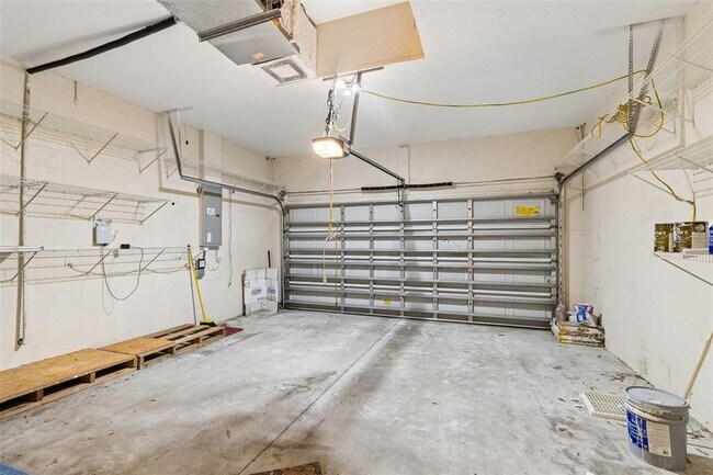 Building Photo - 1208 DR Martin Luther King JR Street North