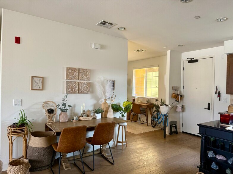 dinning area - 130 N Garden St